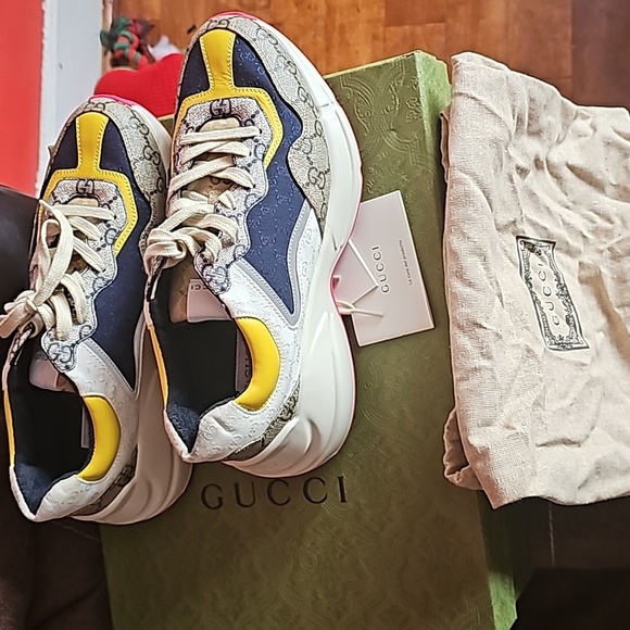 Gucci sneekers - Picture 3 of 3